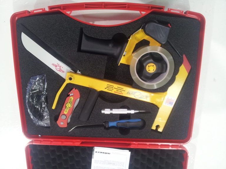 CRASH AXE TITAN Vienamjenski alat KL PROTEKTION CRASH AXE TITAN Vienamjenski alat KL PROTEKTION