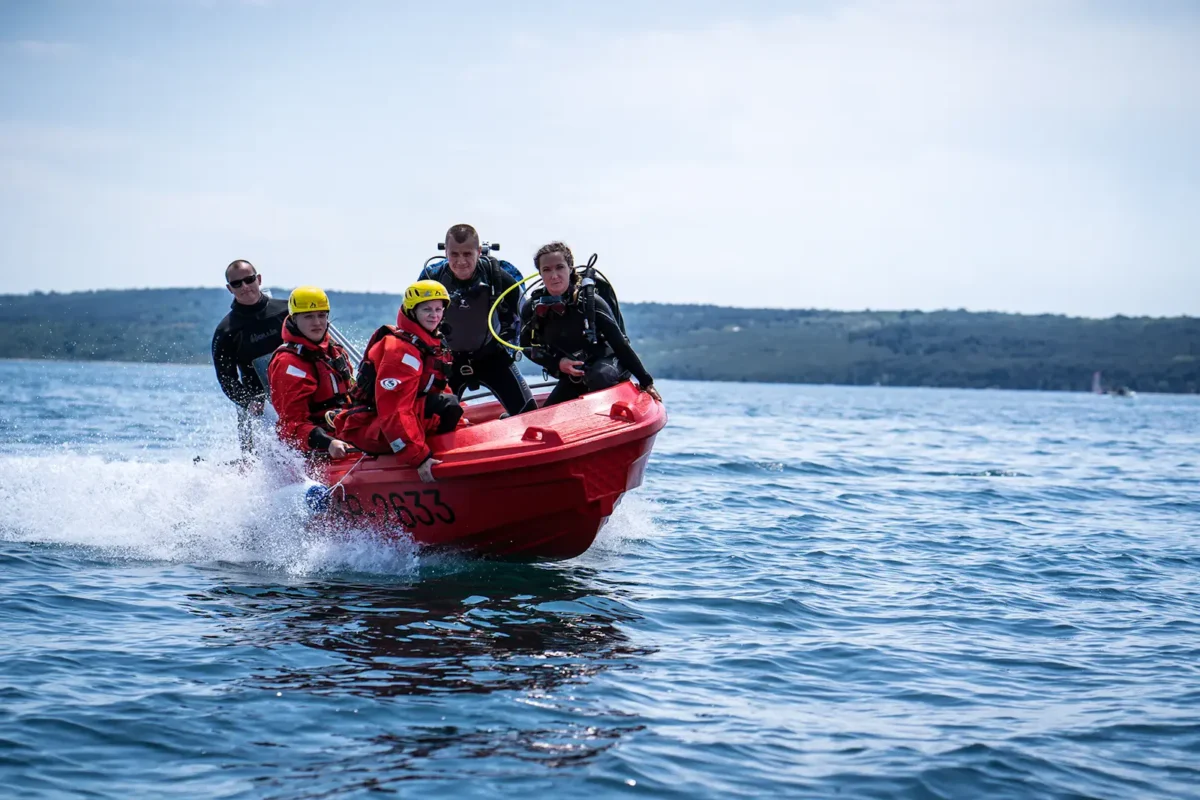 Čamac Hydra 450s Rescue